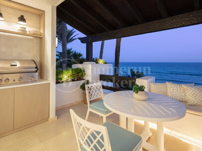 Penthouse Papaya - Duplex in Puente Romano