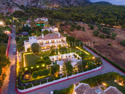 Casa Castaña - Elegance in Sierra Blanca