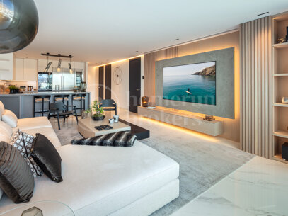 Banus 1 - Contemporary Elegance in Puerto Banús