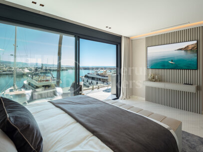 Banus 1 - Contemporary Elegance in Puerto Banús