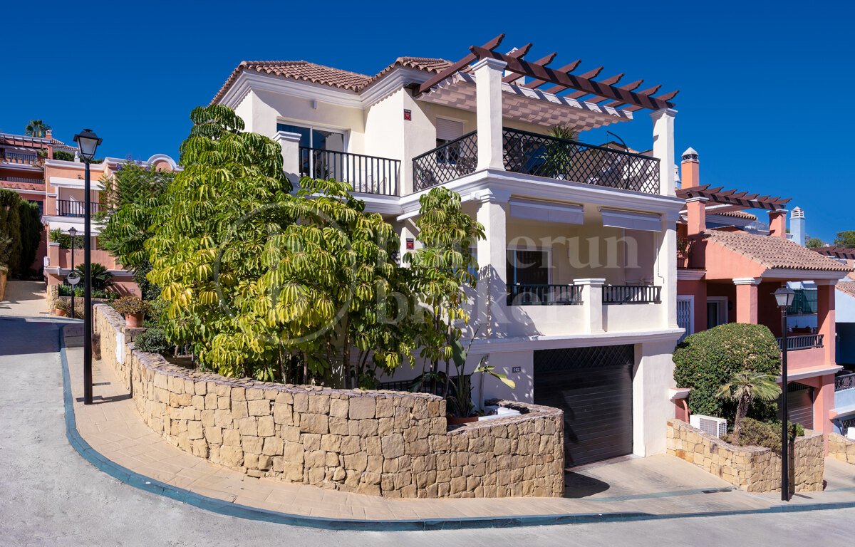 Town House Nueva Andalucia