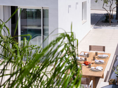 Casa Joline - Renovated Single-Floor Villa In Nueva Andalucia