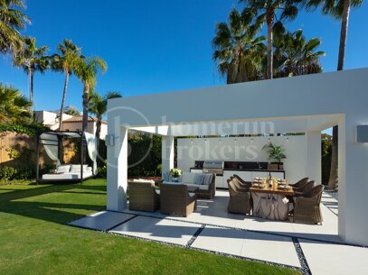 Auriga 5 - Luxurious Villa living In The Golf Valley, Nueva Andalucia
