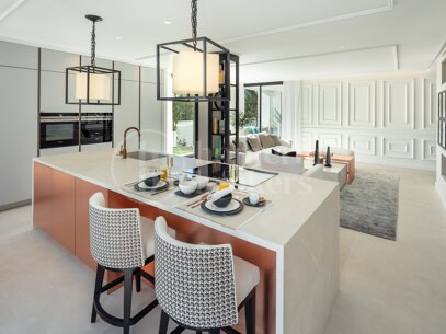 Auriga 5 - Luxurious Villa living In The Golf Valley, Nueva Andalucia