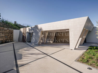 Villa Kibou - Ultra Modern Newly Built Villa