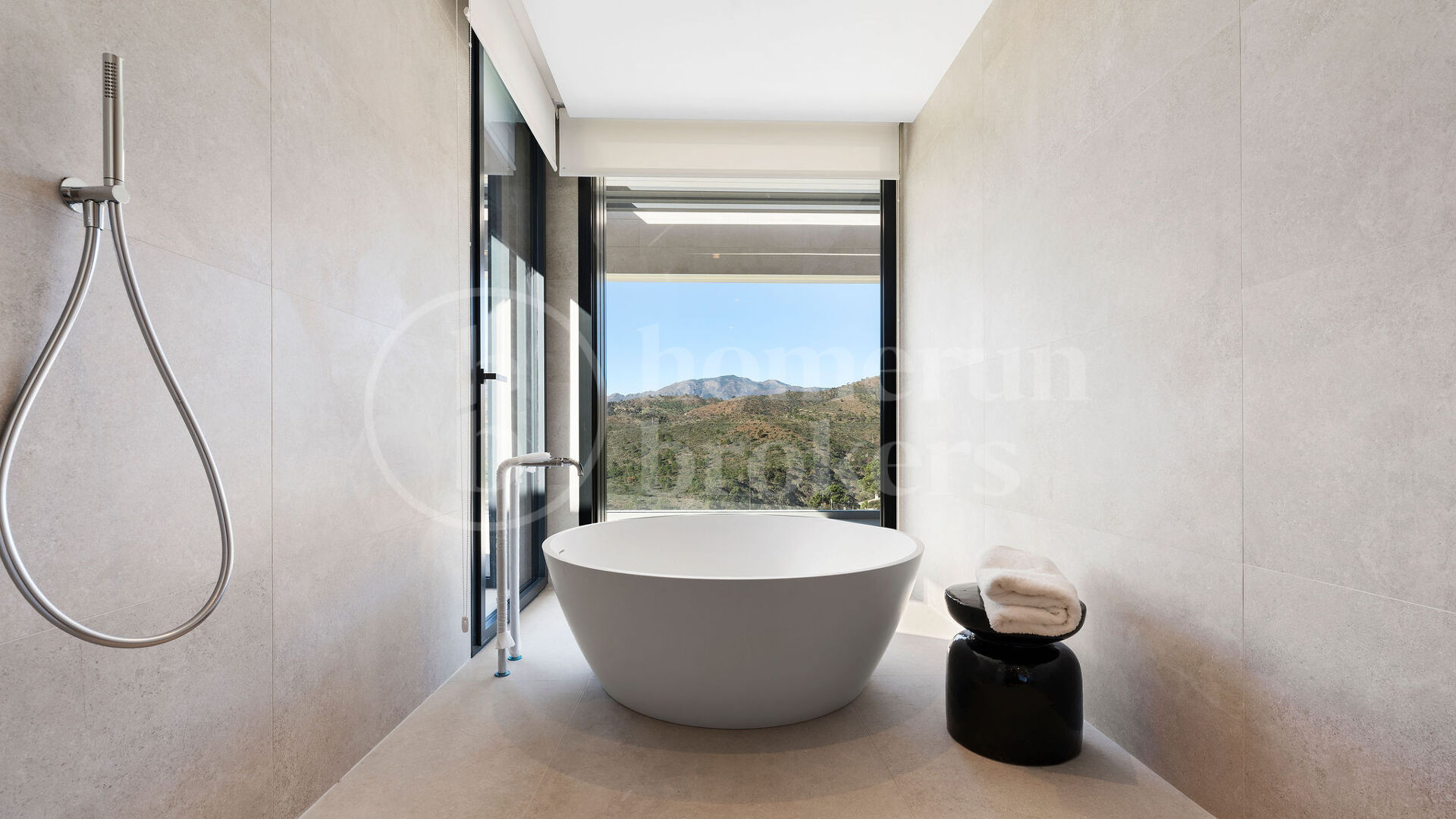 Villa Kibou - Ultra Modern Newly Built Villa