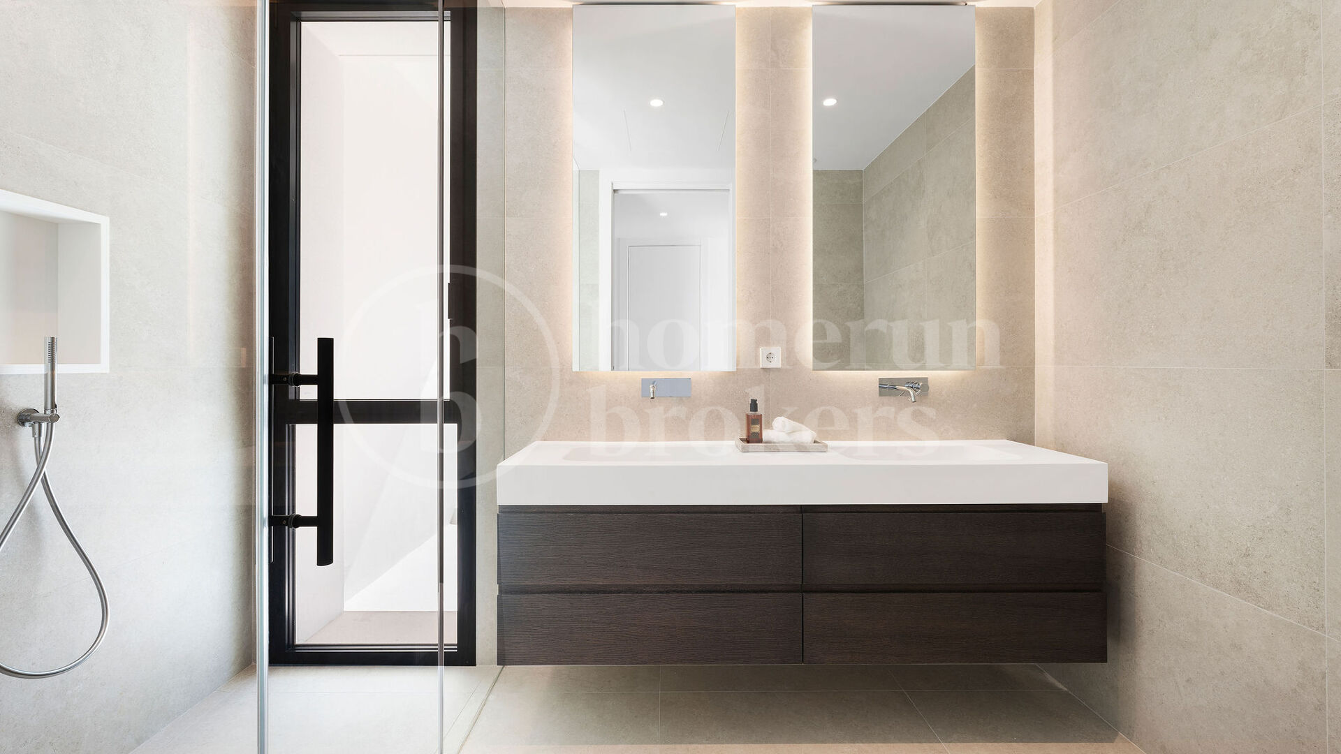 Villa Kibou - Ultra Modern Newly Built Villa