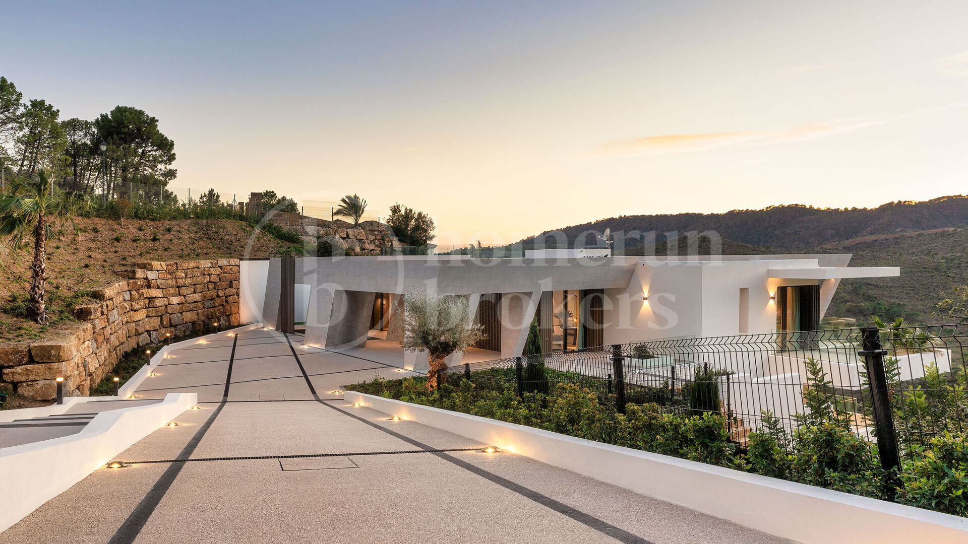 Villa Kibou - Ultra Modern Newly Built Villa