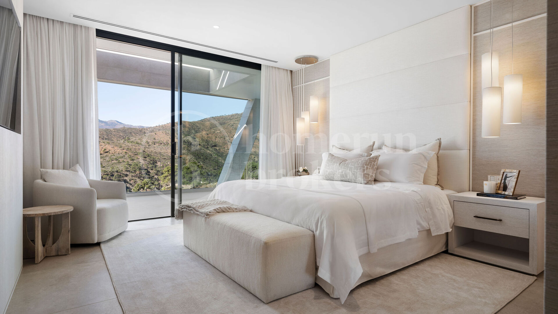 Villa Kibou - Ultra Modern Newly Built Villa