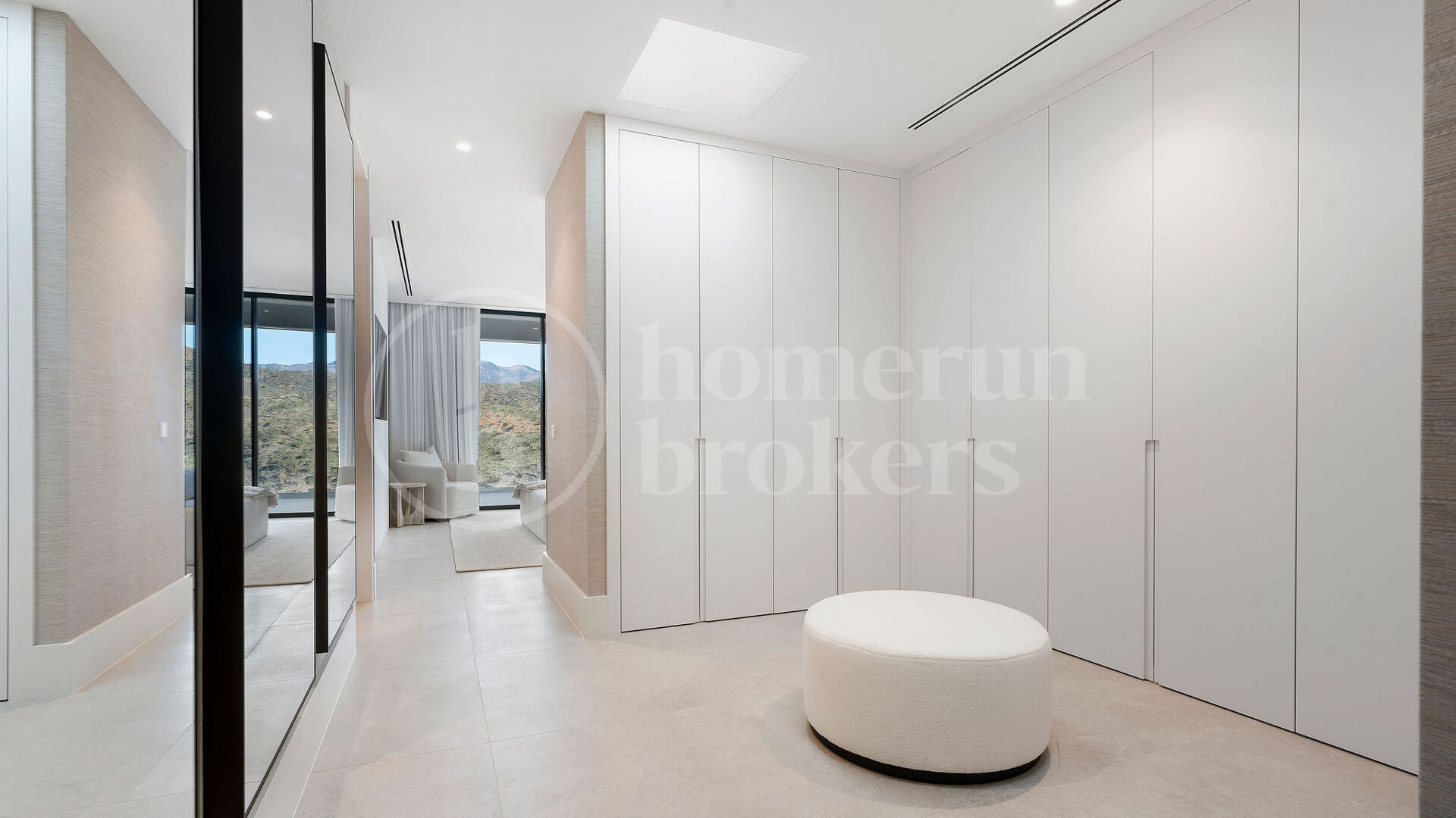 Villa Kibou - Ultra Modern Newly Built Villa