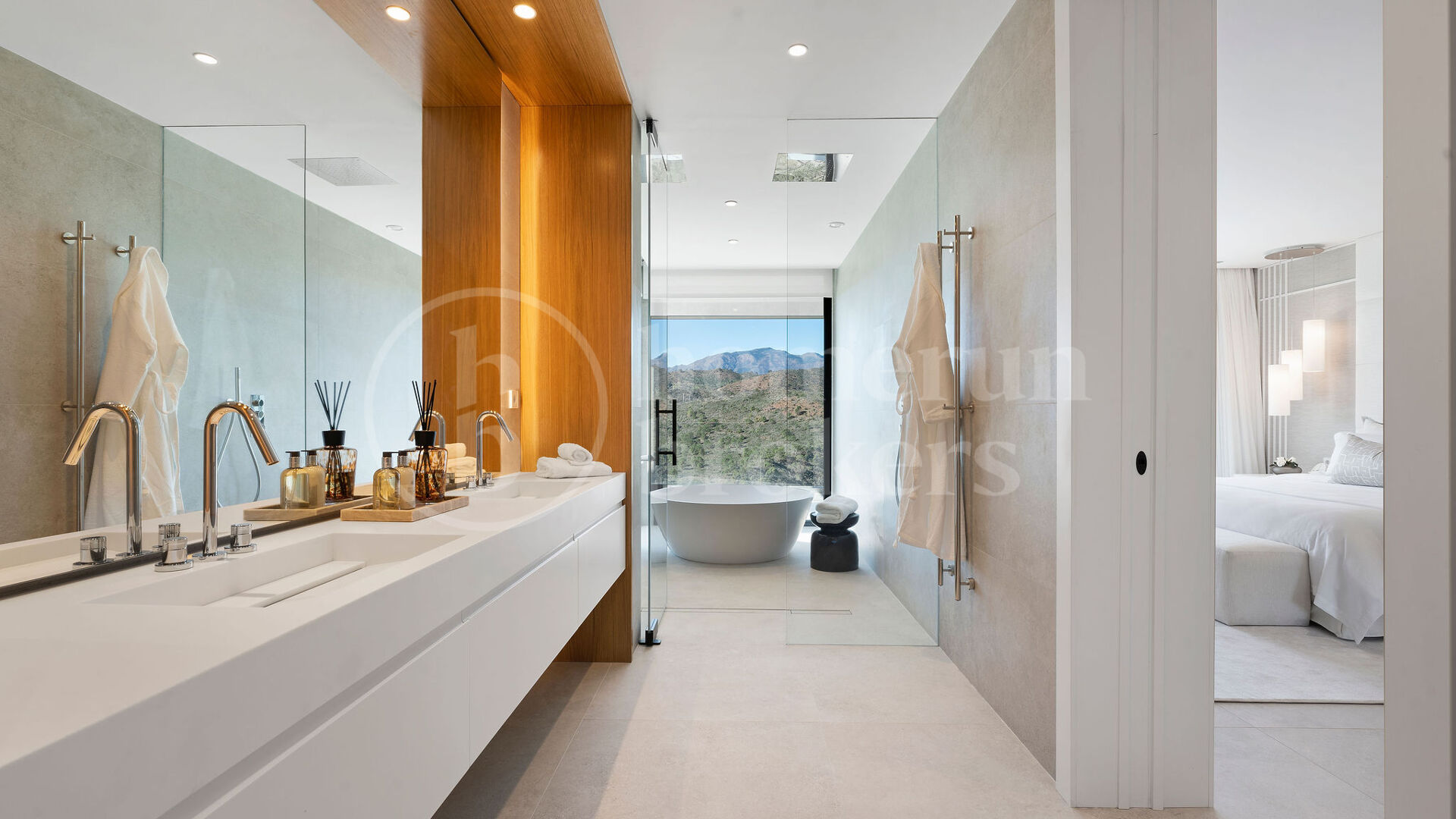 Villa Kibou - Ultra Modern Newly Built Villa