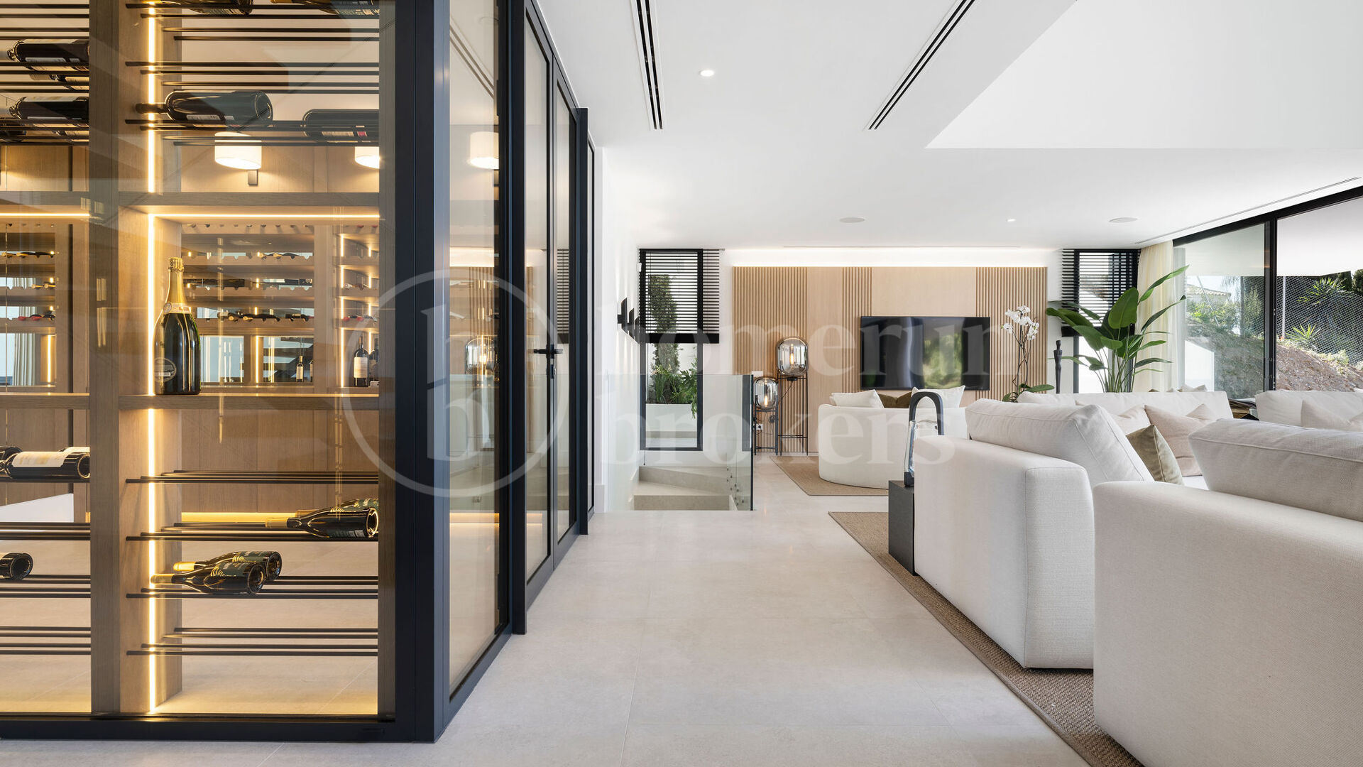 Villa Kibou - Ultra Modern Newly Built Villa