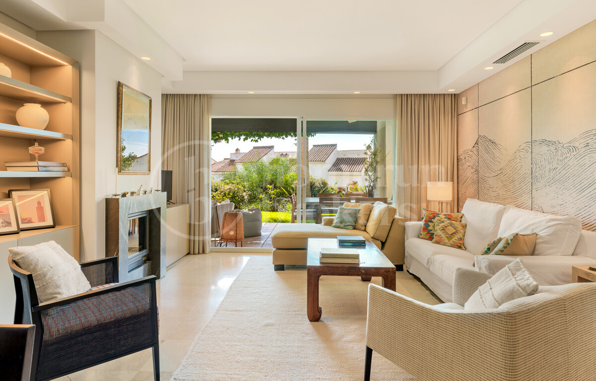 �Ѳ����������Բ���ä����Գ��� La Quinta Village, Nueva Andalucia