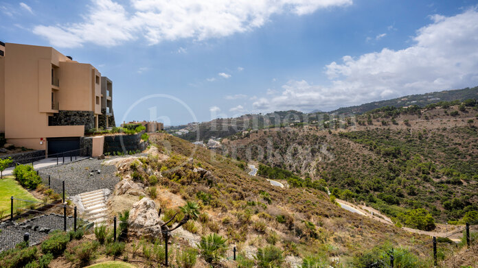 Apartment Los Olivos - Mediterranean Elegance in La Quinta