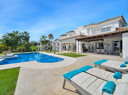 Villa Zanalita - Mansion with Panoramic Views in Nueva Andalucia