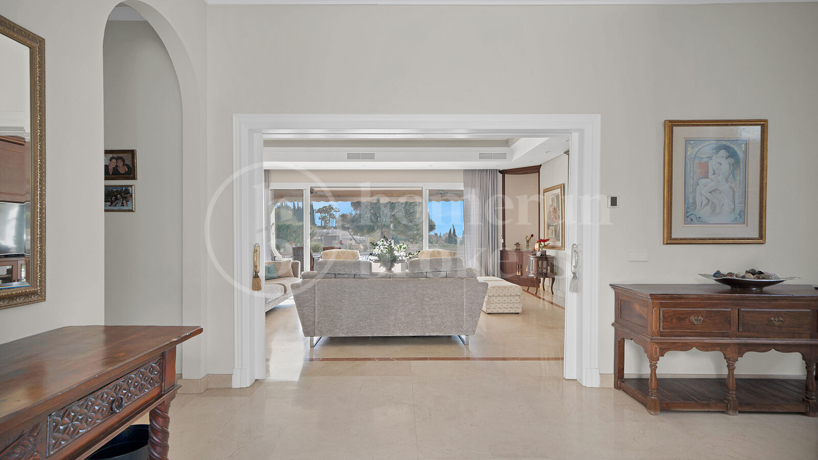 Villa Zanalita - Mansion with Panoramic Views in Nueva Andalucia