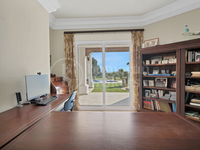 Villa Zanalita - Mansion with Panoramic Views in Nueva Andalucia