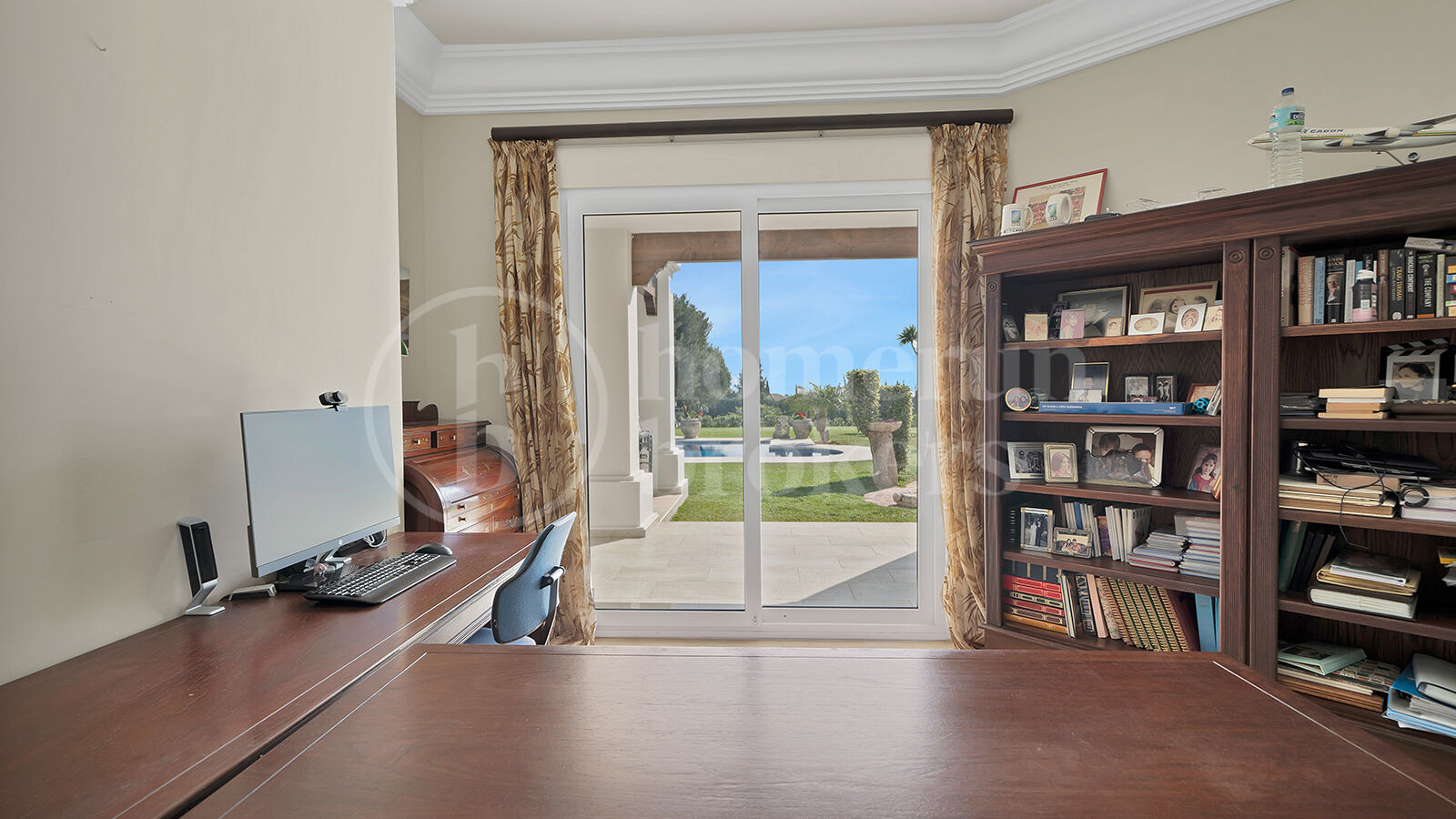 Villa Zanalita - Mansion with Panoramic Views in Nueva Andalucia