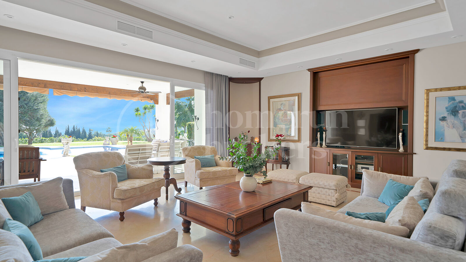 Villa Zanalita - Mansion with Panoramic Views in Nueva Andalucia