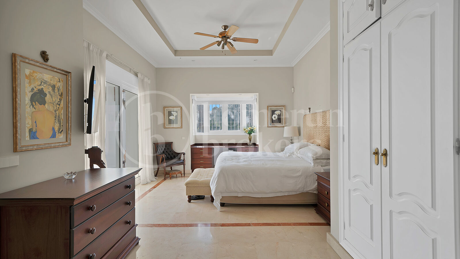 Villa Zanalita - Mansion with Panoramic Views in Nueva Andalucia