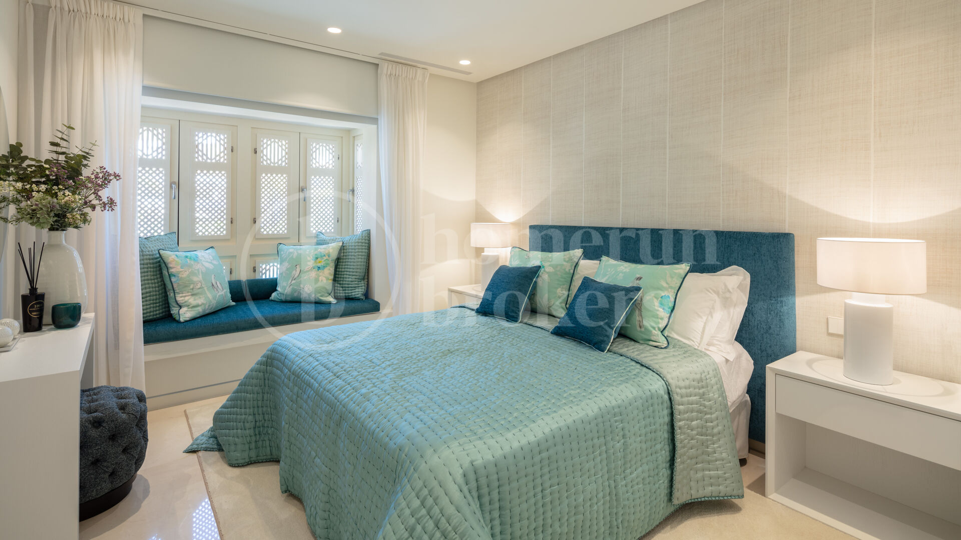 Penthouse One - Extraordinär Fastighet i Puente Romano