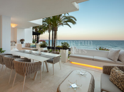 Penthouse One - A Remarkable Property in Puente Romano