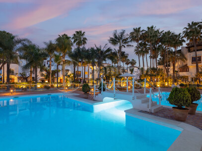 Penthouse One - A Remarkable Property in Puente Romano