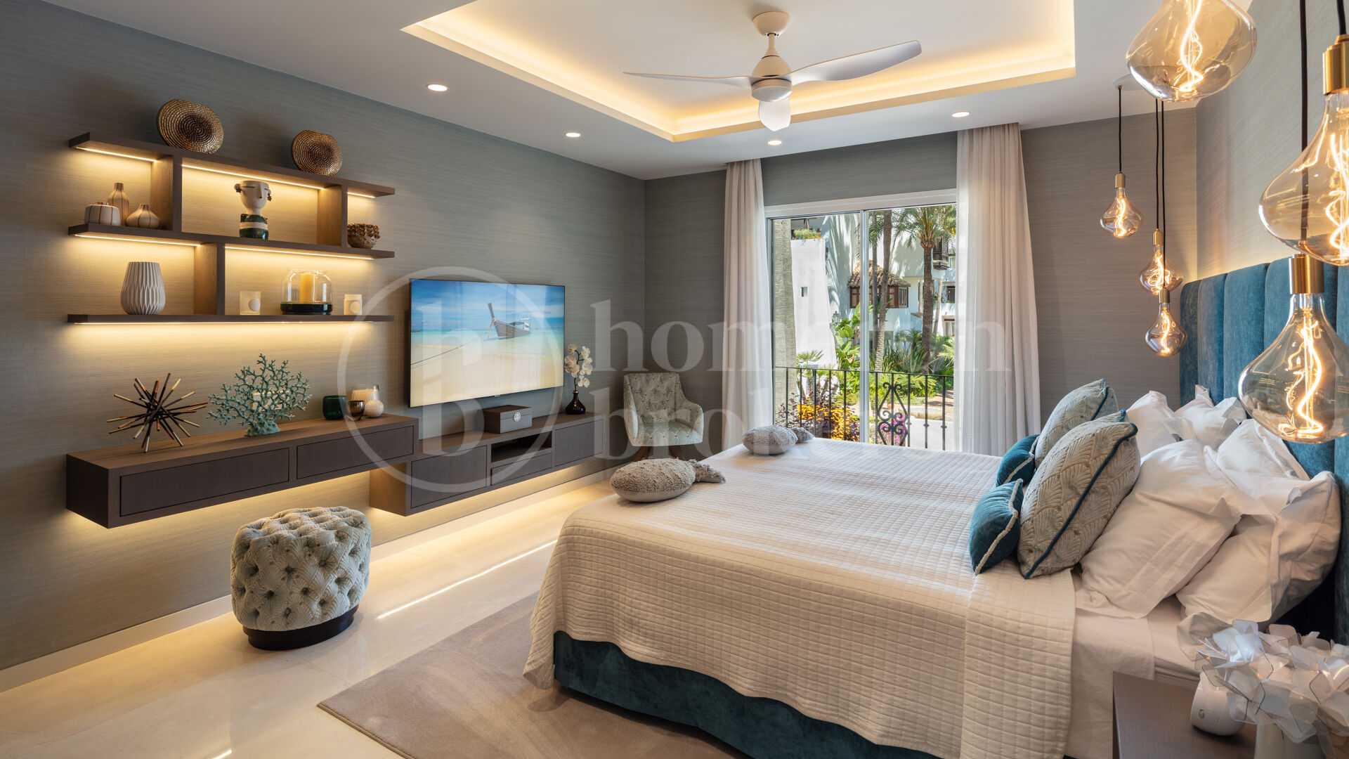 Penthouse One - Extraordinär Fastighet i Puente Romano