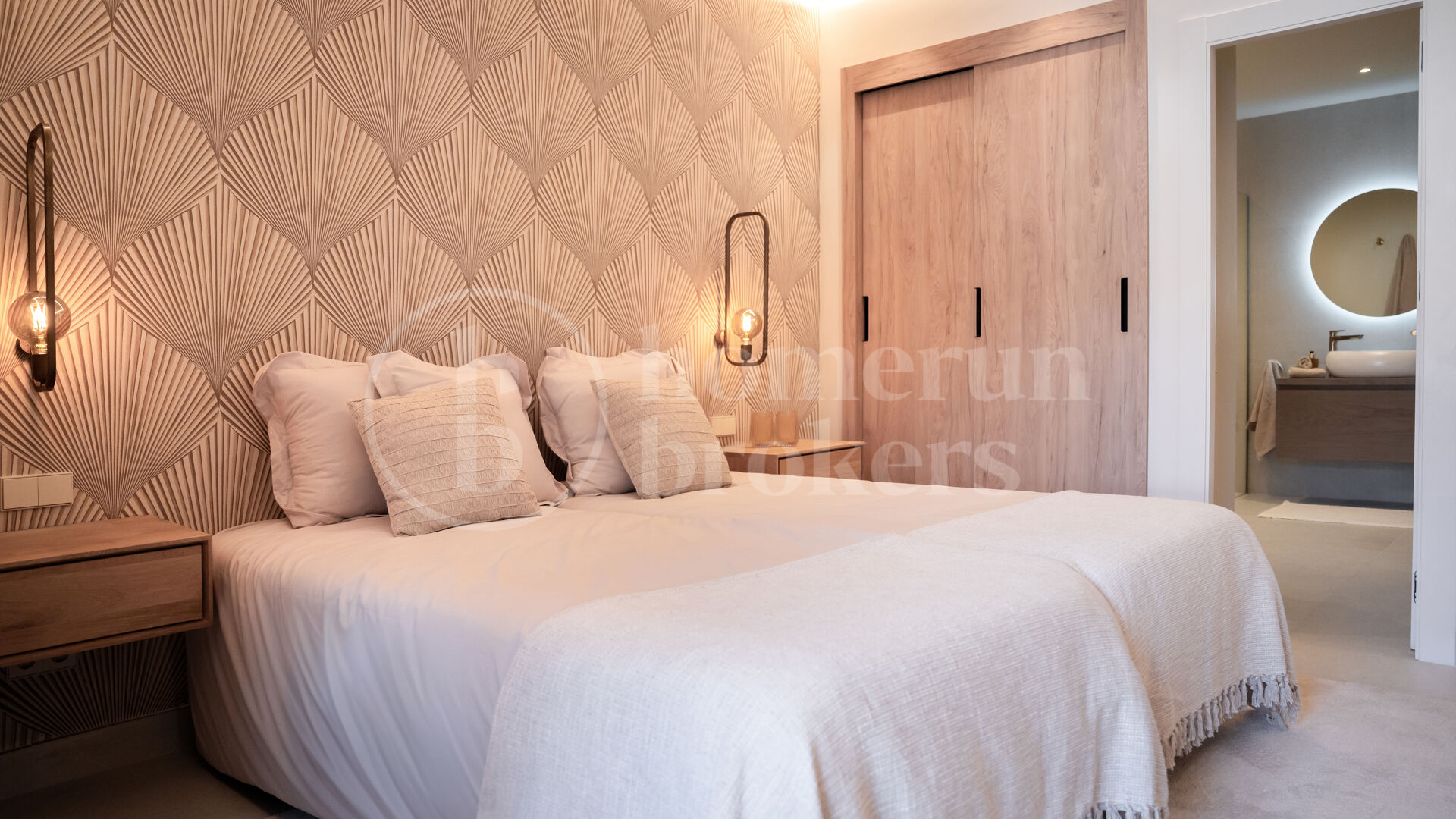 Torre Bermeja 1511 - Luxury Frontline Beach Living on The New Golden Mile