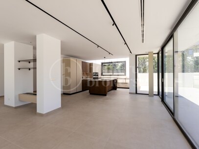 Pavilions 1 - New Modern Villa in Cortijo Blanco, San Pedro Beachside