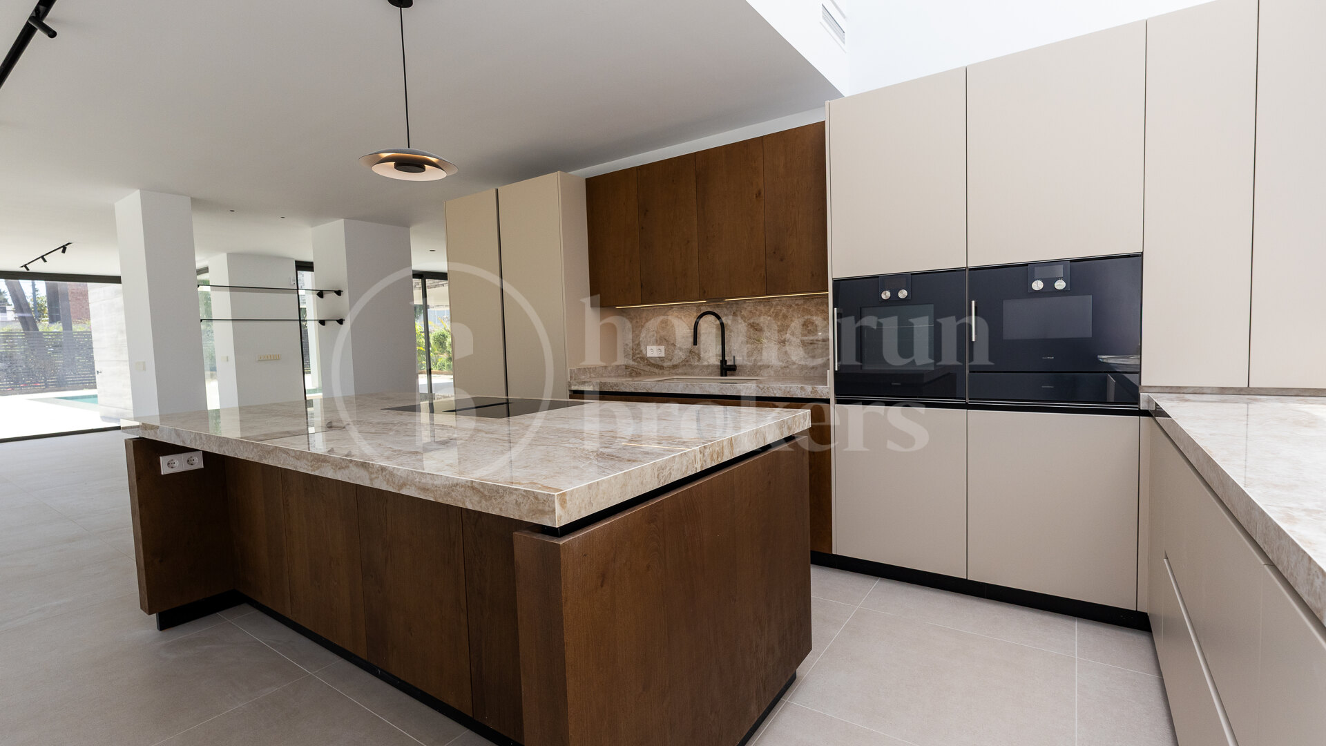 Pavilions 1 - New Modern Villa in Cortijo Blanco, San Pedro Beachside