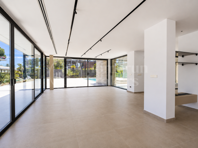 Pavilions 1 - New Modern Villa in Cortijo Blanco, San Pedro Beachside