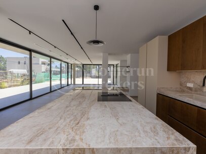 Pavilions 1 - New Modern Villa in Cortijo Blanco, San Pedro Beachside
