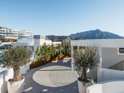 Zenith - Penthouse Apartment with Stunning Views in The View, Benhavis