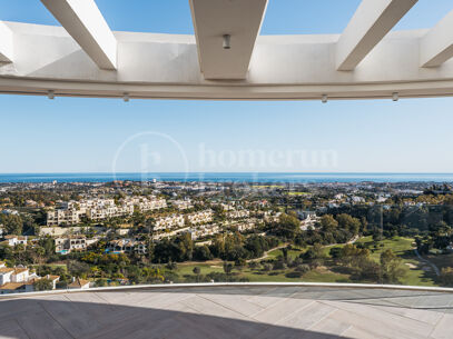 Zenith - Penthouse med Fantastisk Utsikt i The View, Benhavis
