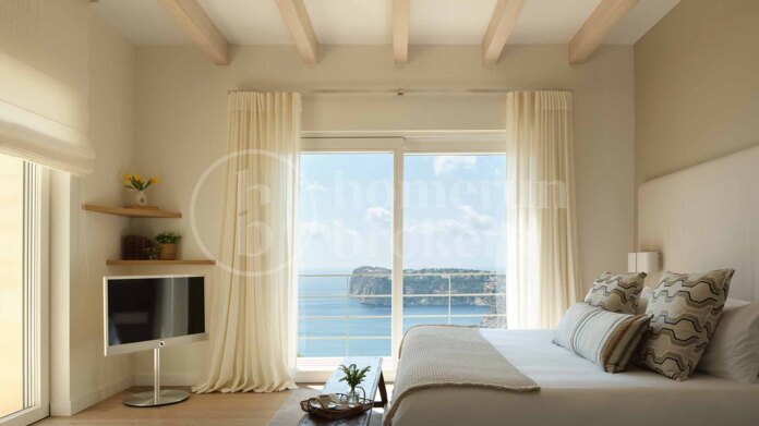 Beautiful villa with stunning sea views in Cala Llamp