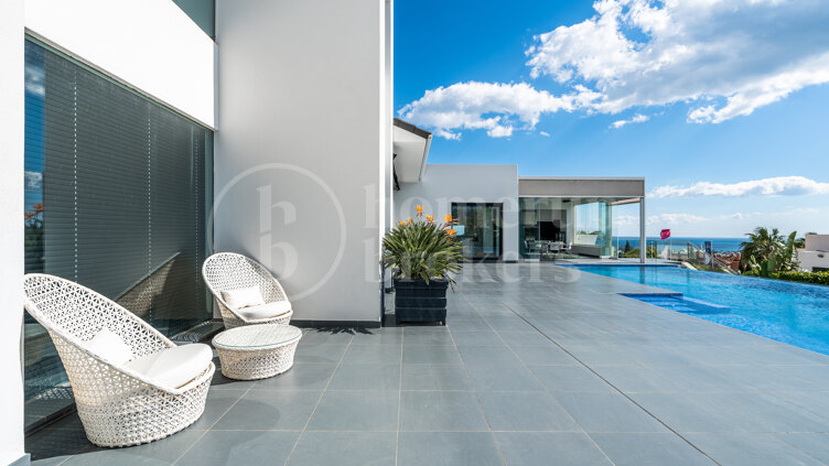 Blue Horizon - Modern Villa i Los Flamingos Golf Resort, Benahavis