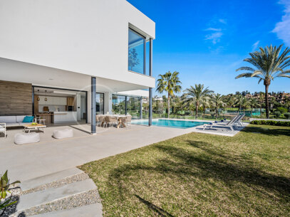 Villa att hyra i El Campanario, Estepona Öst