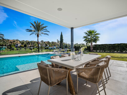 Villa att hyra i El Campanario, Estepona Öst