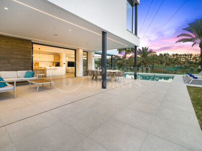 Villa att hyra i El Campanario, Estepona Öst