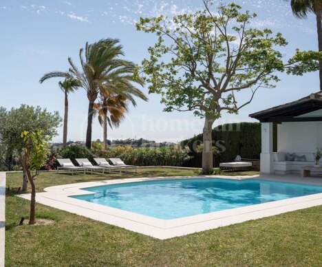 Villa Serenity - Impressive Villa with Guest House