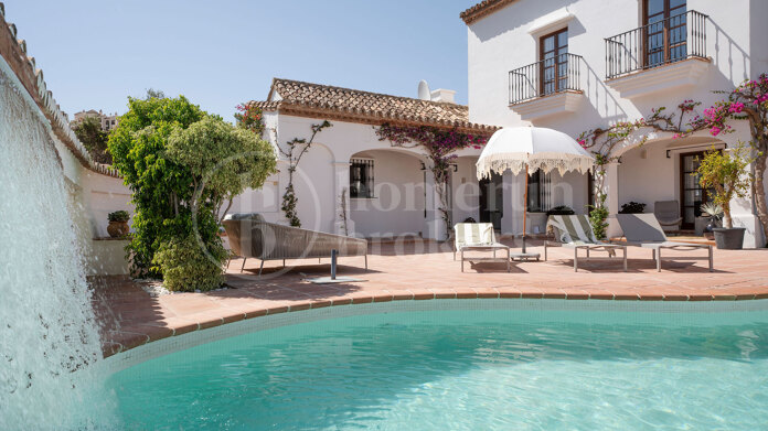 Villa El Herrojo - Perfect Holiday Home with Spectacular Views in Benahavis