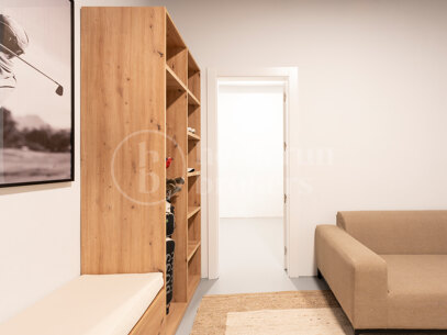 Penthouse Maison Blanc - Renovated Top Floor Apartment in Altos de La Quinta