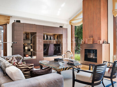 Villa Bali - Puente Romano Residence Staff Included