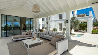 Pleyades 10 - Classical Estate in Nueva AndalucIa
