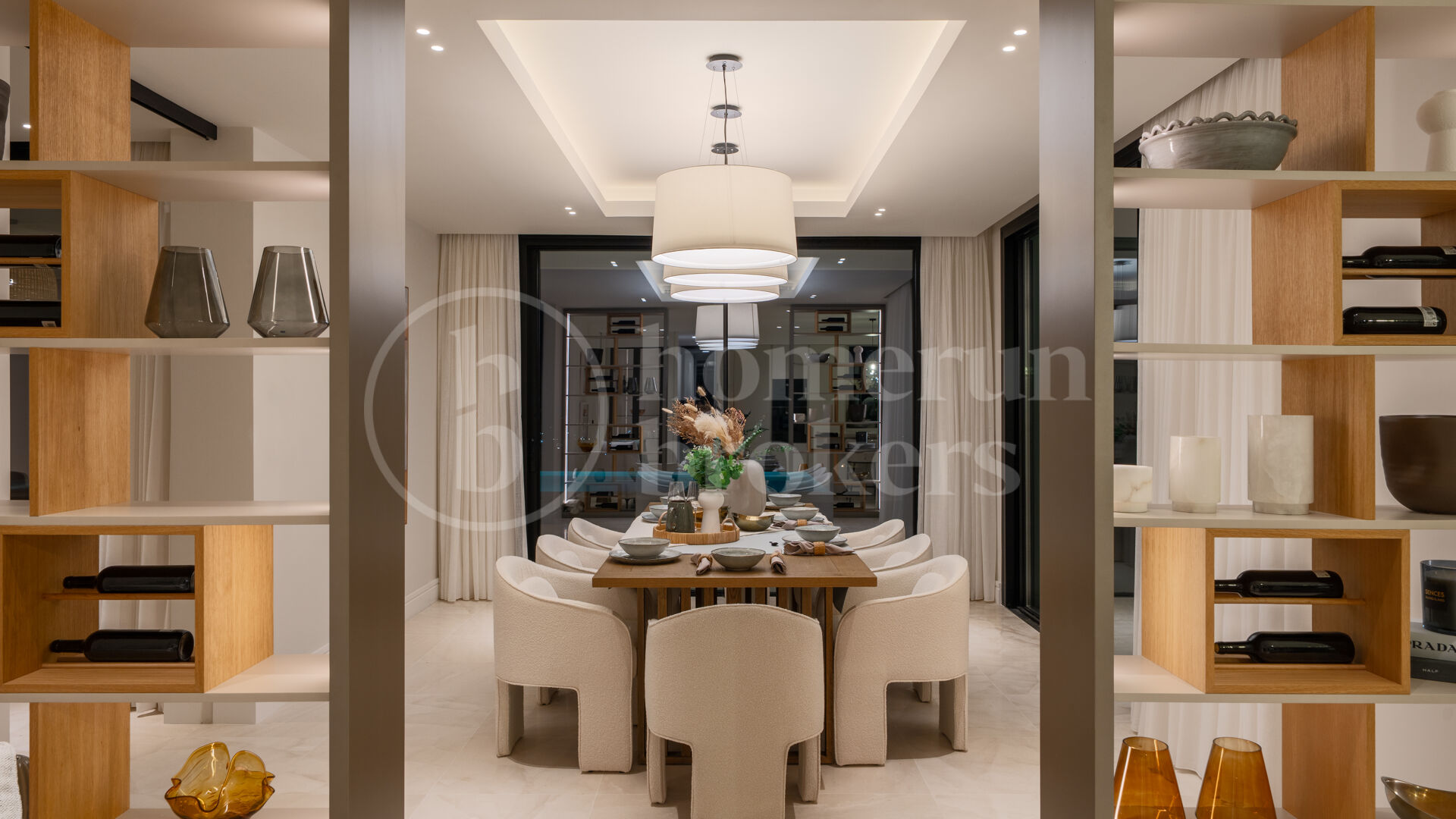 Villa Amara - Panoramic Views in La Quinta