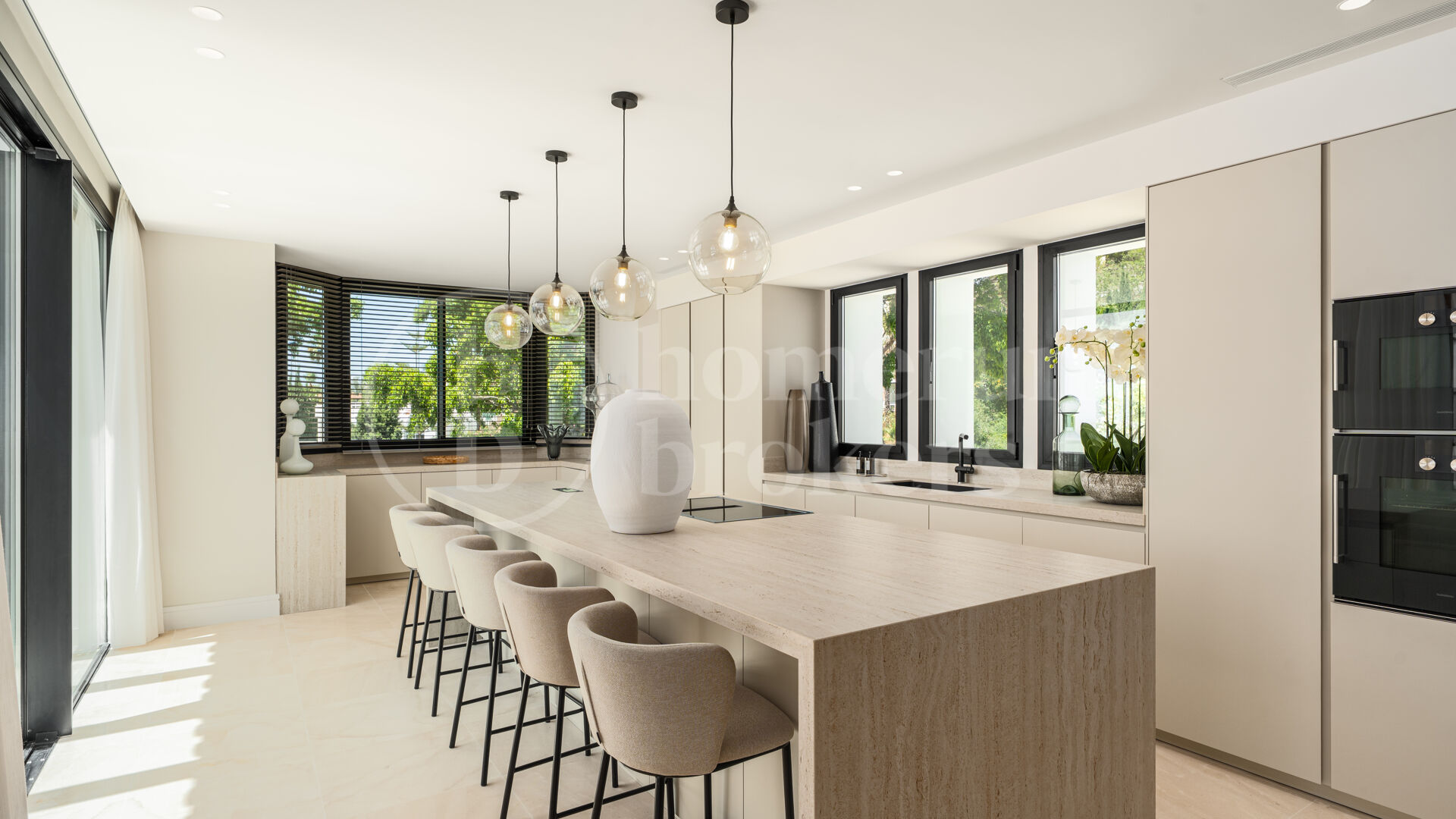 Villa Amara - Panoramic Views in La Quinta