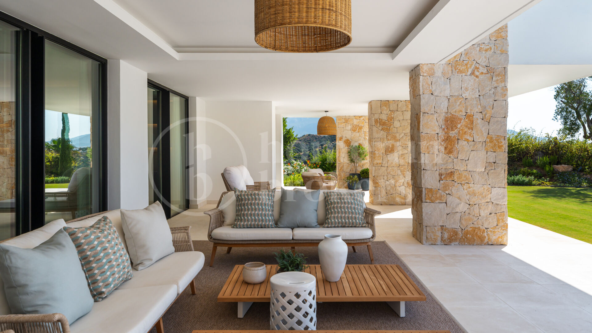 Villa Amara - Panoramic Views in La Quinta
