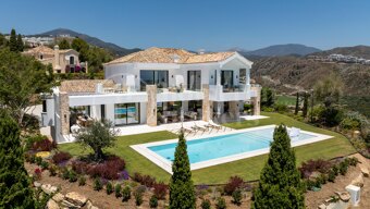 Villa Amara - Panoramic Views in La Quinta