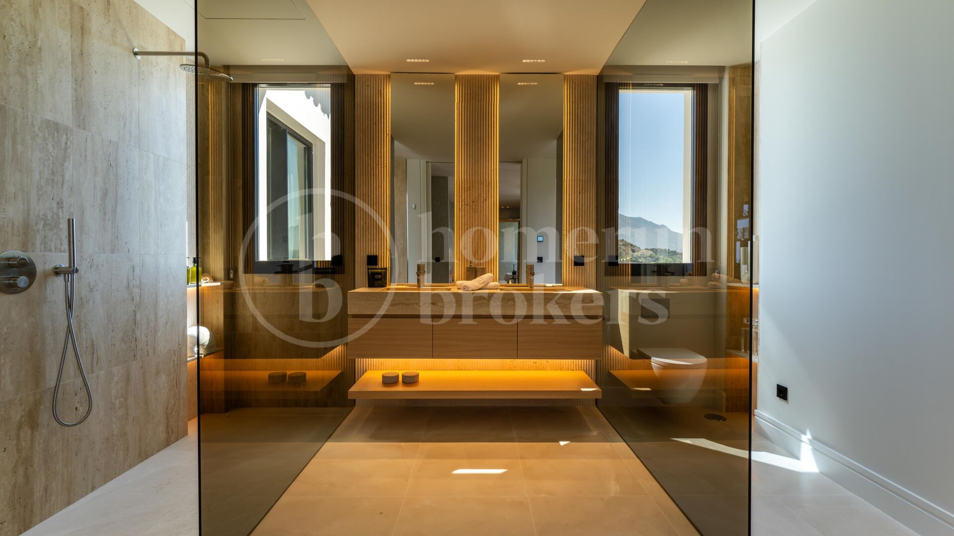 Villa Amara - Panoramic Views in La Quinta